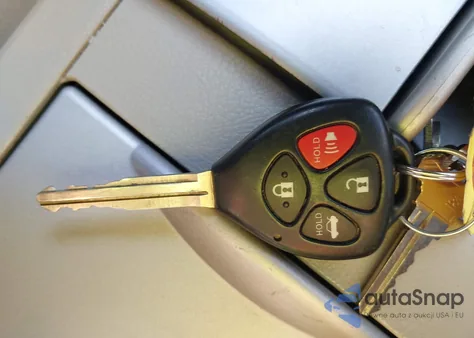 2011 Toyota Camry Le из США, поврежденный, VIN 4T4BF3EK6BR111698